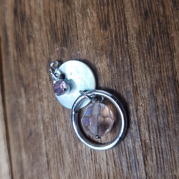 Radiant Pink Crystal Eye Catching Pendant P312 - Picture 2 of 4